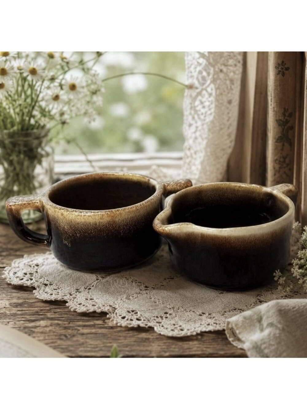 VINTAGE PFALTZGRAFF Brown Drip Creamer & Sugar Bowl Set